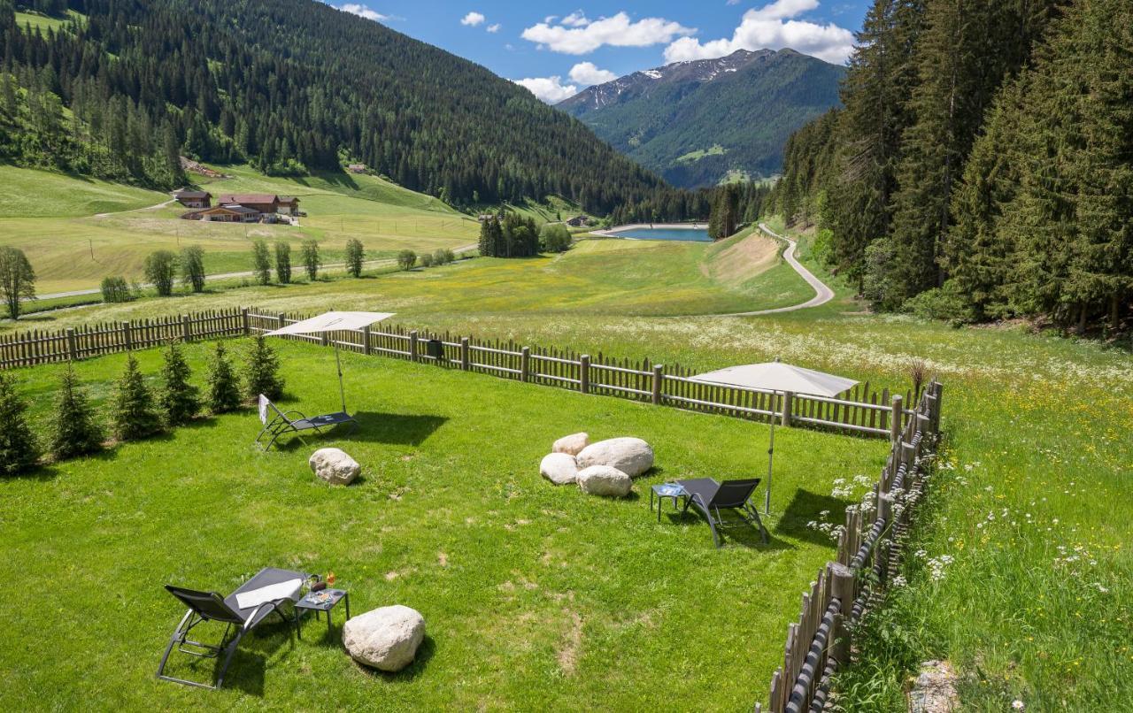 Gasthof Rabenstein Sarentino Exterior foto